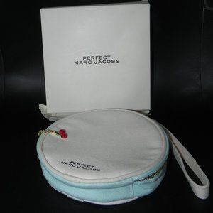 Marc Jacobs Accessories Perfect Mini Beauty Case/Makeup Bag/Purse.